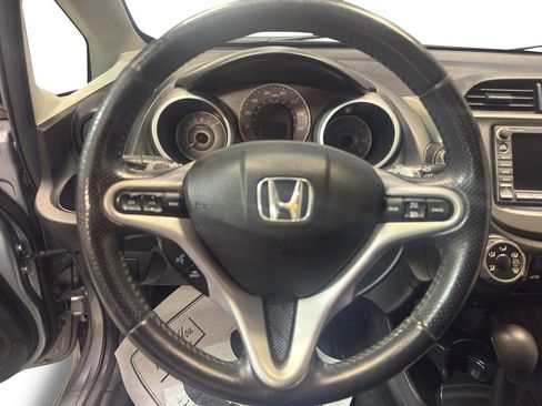 Used 2010 Honda Fit Sport image 16