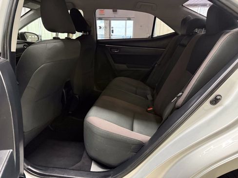 Used 2019 Toyota Corolla LE FWD image 13