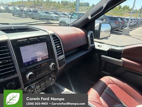 Used 2019 Ford F150 Platinum w/ Equipment Group 701A Luxury AWD/4WD image 9