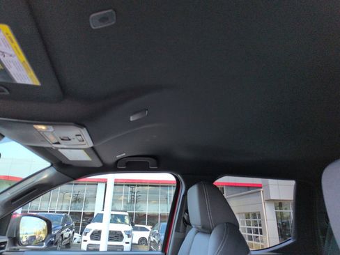 Certified 2025 Toyota Tacoma TRD Sport image 21