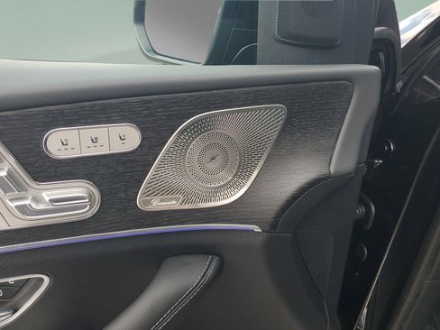 Certified 2026 Mercedes-Benz GLS 450 4MATIC image 19