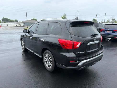 Used 2019 Nissan Pathfinder SL FWD image 5