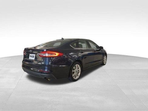 Used 2020 Ford Fusion SE image 27