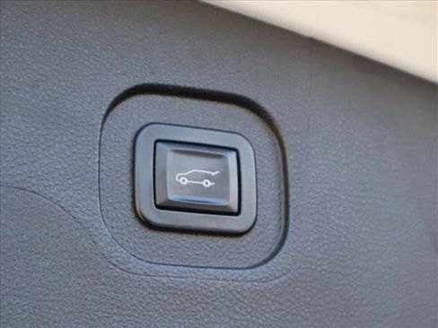 Used 2014 Chevrolet Equinox LTZ AWD/4WD image 7