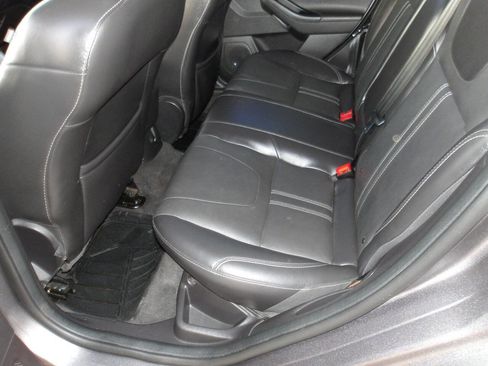 Used 2013 Ford Focus SE image 18