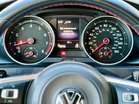 Used 2016 Volkswagen GTI S image 18