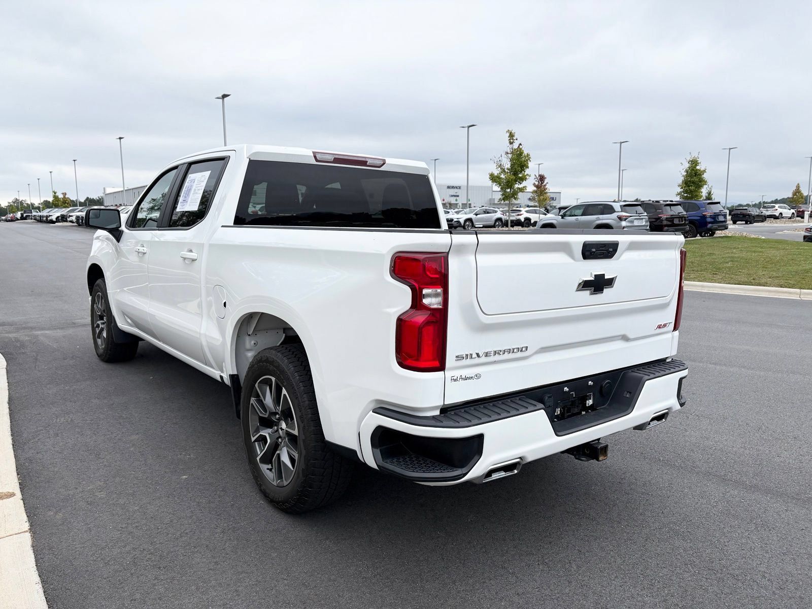 Used 2024 Chevrolet Silverado 1500 RST w/ Z71 Off-Road Package AWD/4WD image 6