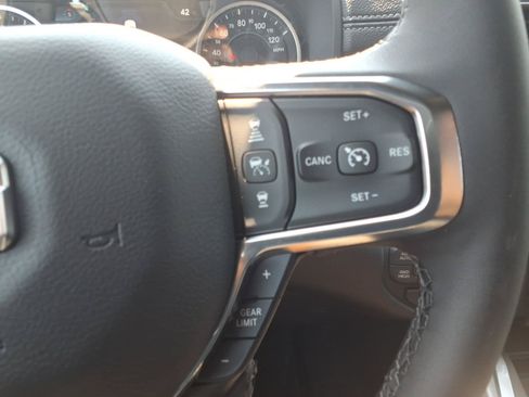 New 2026 RAM 1500 Laramie w/ Chrome Appearance Group AWD/4WD image 24