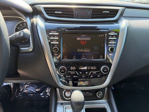 Used 2023 Nissan Murano S FWD image 22