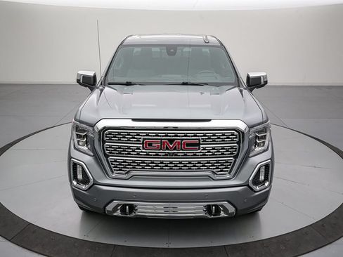 Used 2019 GMC Sierra 1500 Denali w/ Denali Ultimate Package AWD/4WD image 12