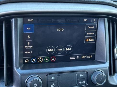 Used 2022 GMC Canyon Denali image 17