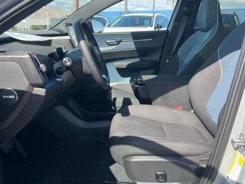 Used 2025 Volvo EX30 Ultra AWD/4WD image 23