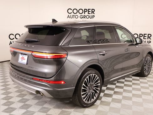 Used 2020 Lincoln Corsair Reserve w/ Equipment Group 201A FWD image 23