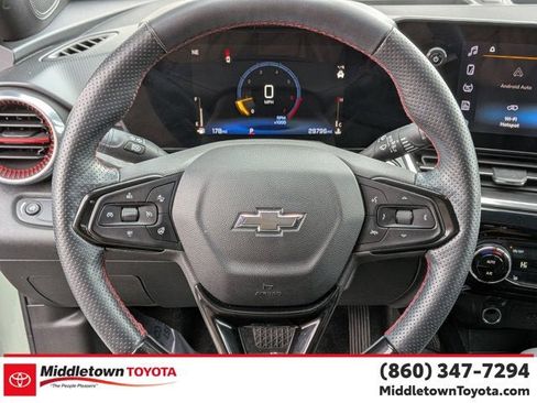 Used 2024 Chevrolet Trax RS w/ Driver Confidence Package image 17