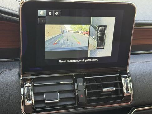 Used 2020 Lincoln Navigator L Reserve w/ Luxury Package AWD/4WD image 13