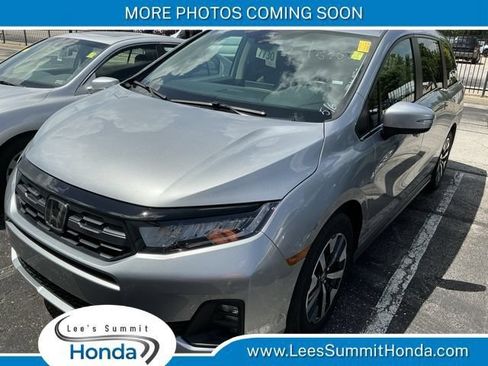 Used 2025 Honda Odyssey EX-L image 1