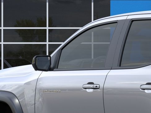 New 2026 Chevrolet Colorado ZR2 w/ Technology Package AWD/4WD image 43