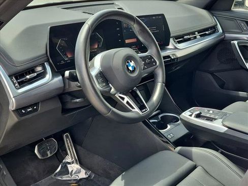 Used 2025 BMW X1 xDrive28i AWD/4WD image 10