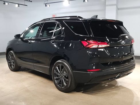 Used 2023 Chevrolet Equinox RS AWD/4WD image 5