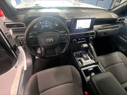 Certified 2025 Toyota Tacoma SR RWD image 21