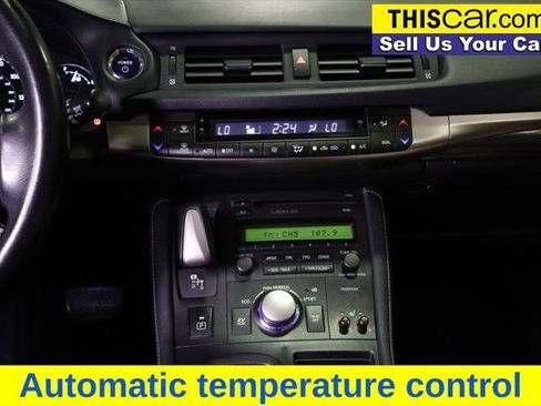 Used 2015 Lexus CT 200h w/ Seat Comfort Package image 15