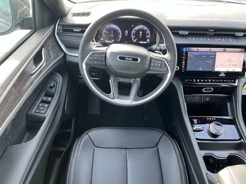 New 2026 Jeep Grand Cherokee Limited image 14