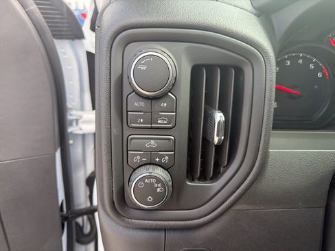 New 2026 Chevrolet Silverado 1500 W/T AWD/4WD image 16