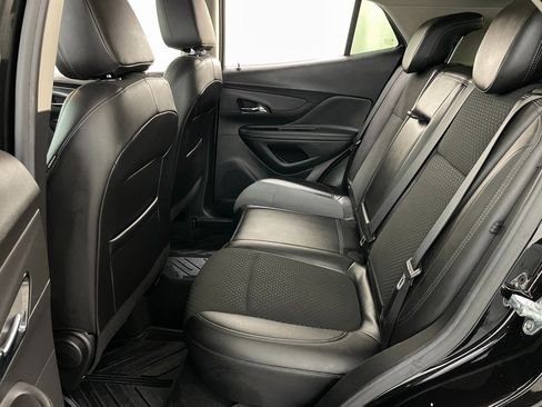 Certified 2022 Buick Encore Preferred w/ Safety Package image 9