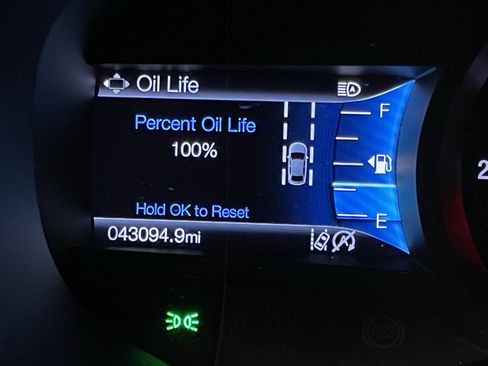 Used 2023 Ford Edge ST AWD/4WD image 21