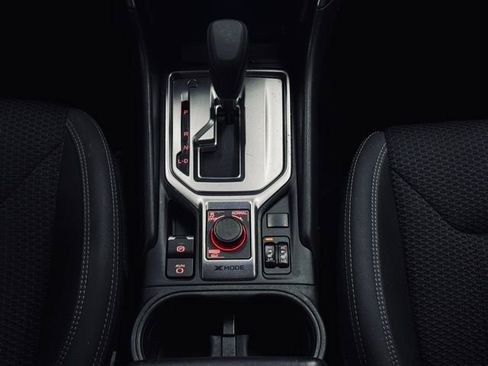 Used 2023 Subaru Forester Premium image 32