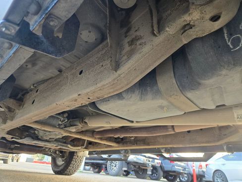 Used 2019 Chevrolet Silverado 1500 LT Trail Boss w/ Convenience Package image 28