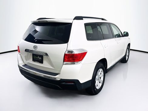 Used 2013 Toyota Highlander Plus image 9