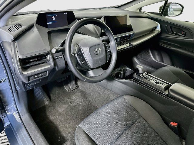 Certified 2024 Toyota Prius LE FWD image 10