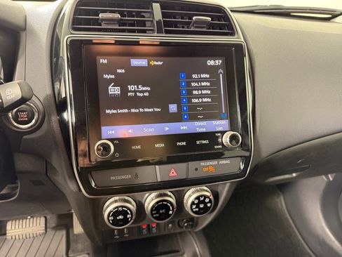 Used 2021 Mitsubishi Outlander Sport SE image 18