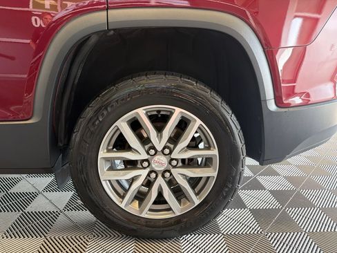 Used 2017 GMC Acadia SLE w/ Driver Alert Package I AWD/4WD image 9