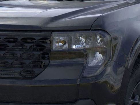 New 2025 Ford Maverick XLT image 44