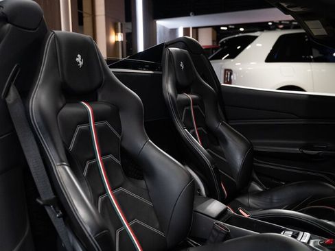 Used 2018 Ferrari 488 Spider RWD image 29