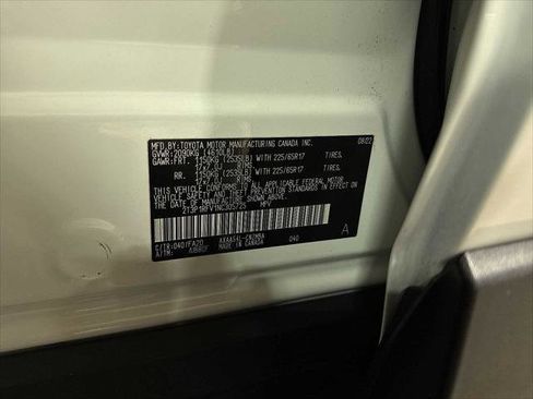 Certified 2022 Toyota RAV4 XLE image 20