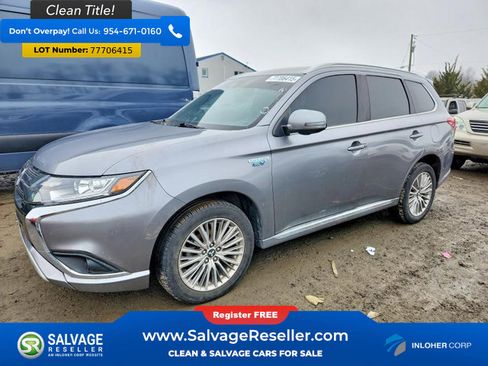 Used 2022 Mitsubishi Outlander LE image 1