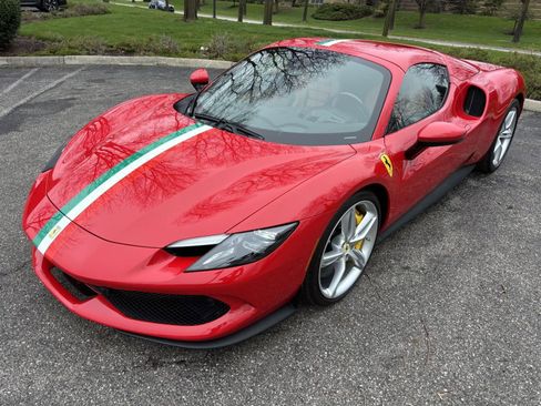 Used 2025 Ferrari 296 GTS image 59