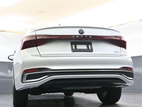 New 2026 Volkswagen Jetta SEL image 43