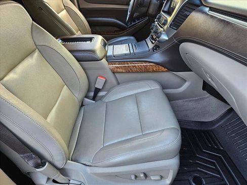 Used 2019 Chevrolet Tahoe Premier image 21
