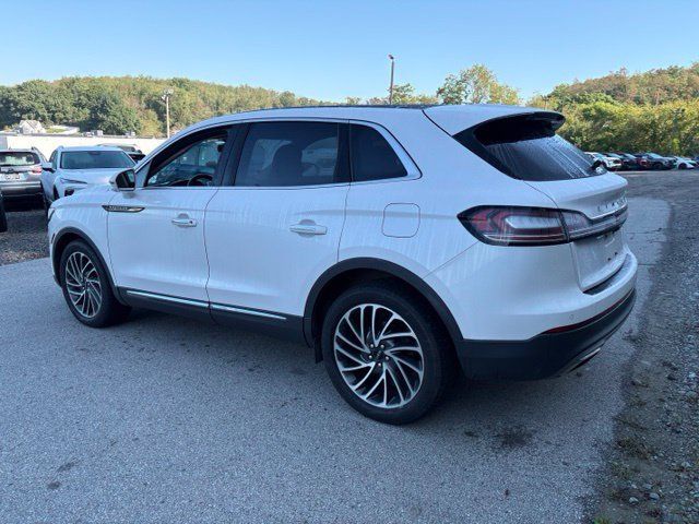 Used 2019 Lincoln Nautilus Reserve AWD/4WD image 3