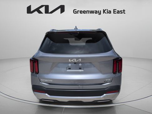 Certified 2025 Kia Sorento SX Prestige AWD/4WD image 6