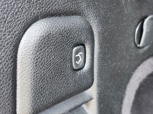 Used 2015 Jeep Grand Cherokee Altitude AWD/4WD image 32