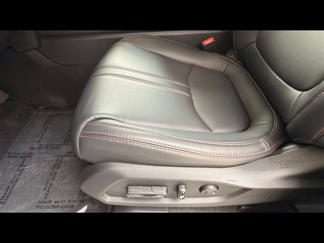 Certified 2025 Honda Pilot TrailSport image 5