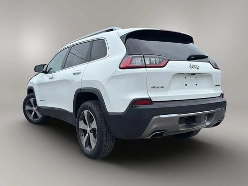 Used 2019 Jeep Cherokee Limited w/ Trailer Tow Group AWD/4WD image 5