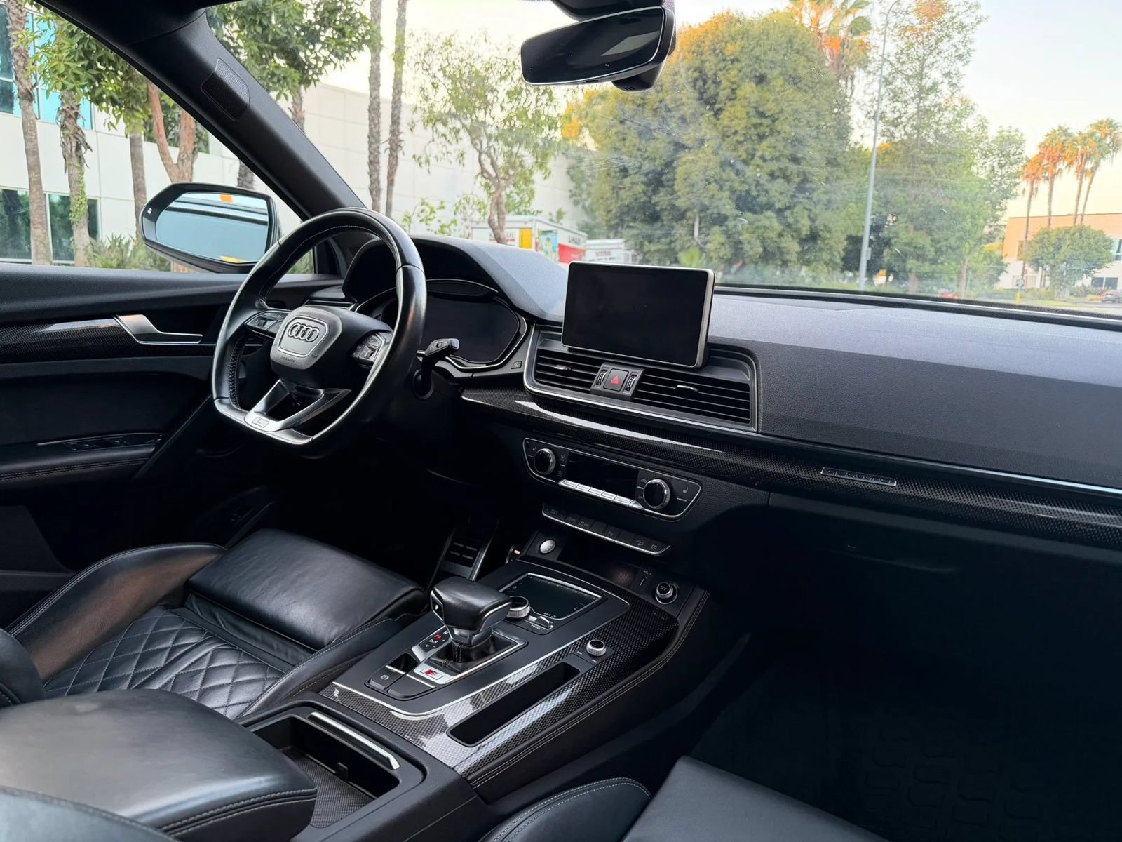 Used 2018 Audi SQ5 Premium Plus AWD/4WD image 16