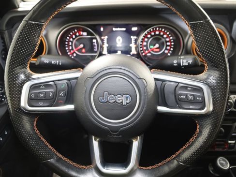 Used 2021 Jeep Gladiator Mojave w/ LED Lighting Group AWD/4WD image 34