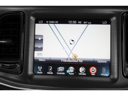 Used 2015 Dodge Challenger SXT RWD image 40